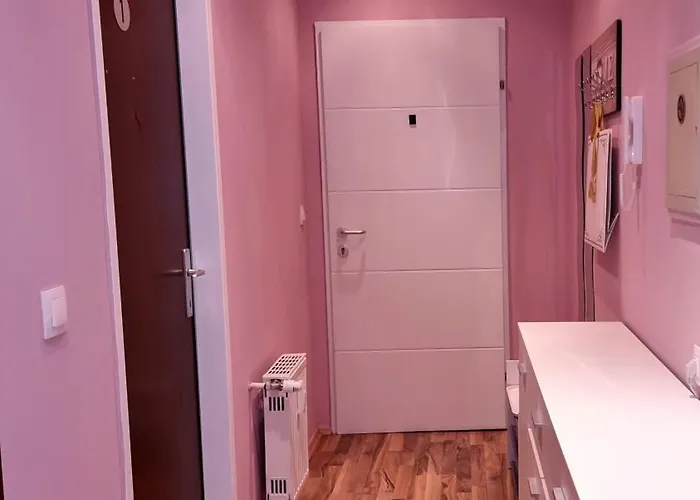 Rentcenter79_2 Πανσιόν 4*